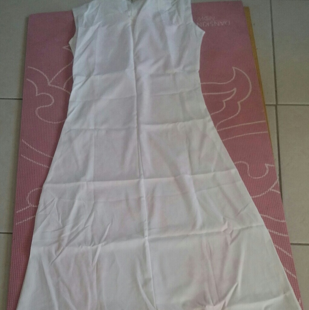 NWOT Gorgeous Dress. - Picture 5 of 5